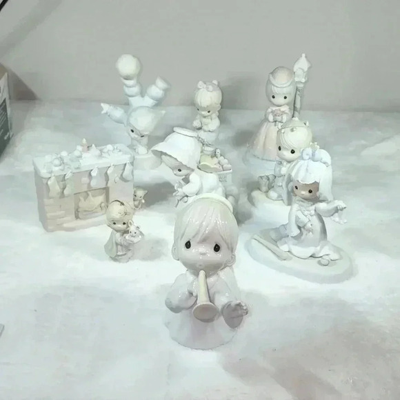 Precious moments bundle - Picture 1 of 10
